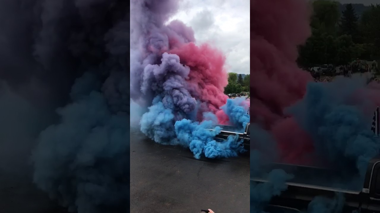 Cruisin Sherwood 2017 1981 Chevrolet Silverado Colored Smoke Burnout