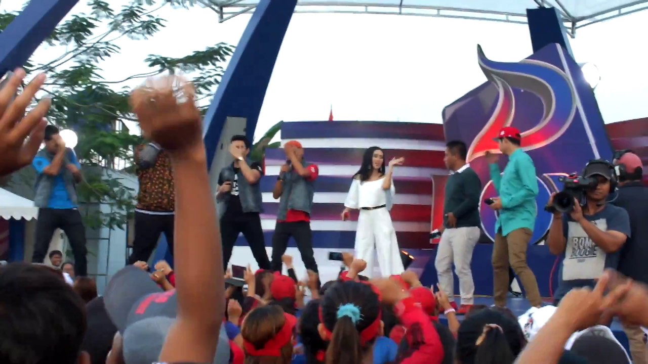 PEDES MEREM -IVAN GUNAWAN FT. TRIO UBUR UBUR #DBOX (#DANGDUTASIA) 23112016 [FULL HD]