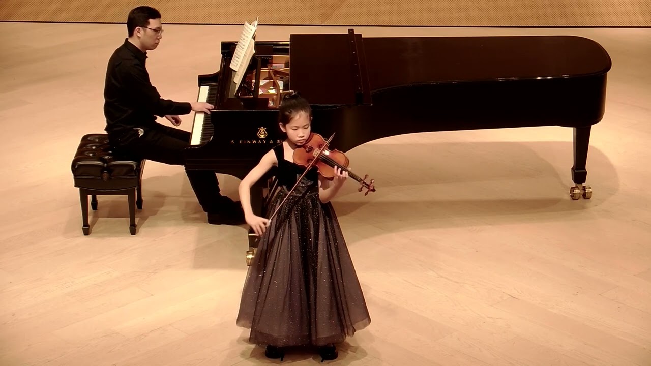 Concerto in A minor op 104. by Charles de Beriot Mvmt 1 and 2-Zoe Shen,10 years old