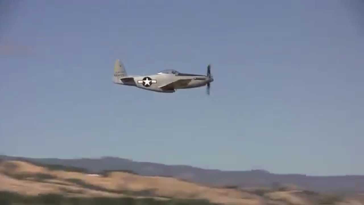 464551 P-51H Mustang Fly By's