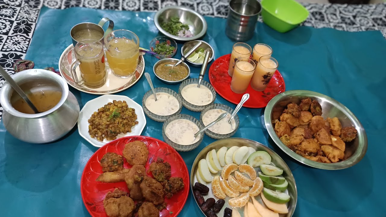 আলহামদুলিল্লাহ্‌। ১০ রোজা অনেক অনেক ভালো কাটলো। মজার মজার ইফতার। 💖💫🫶