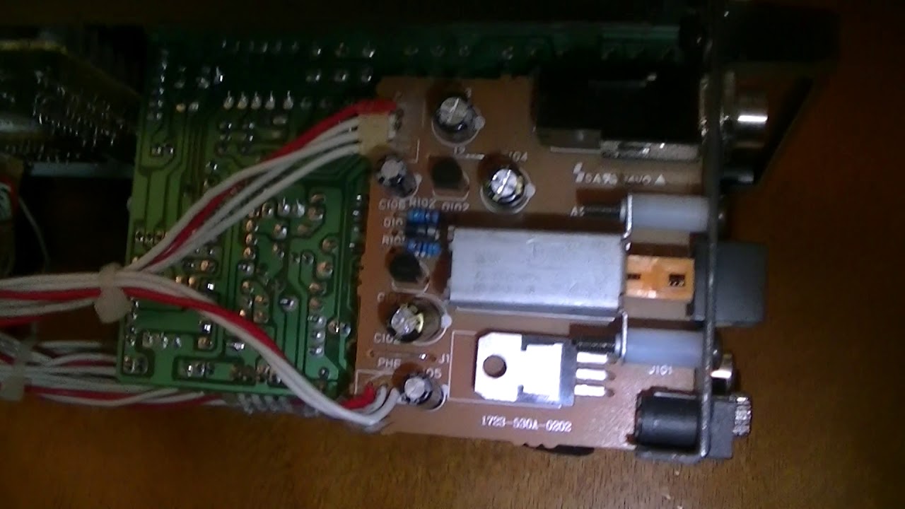 LET'S REPAIR: Vestax PMC06-proA - Wrong power supply