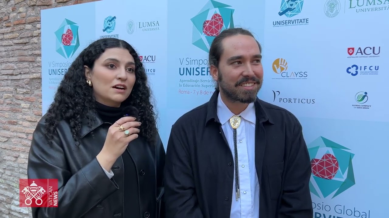 UNIVERSITATE. Andrés Zuloaga y Carolina Levario, Guadalajara México