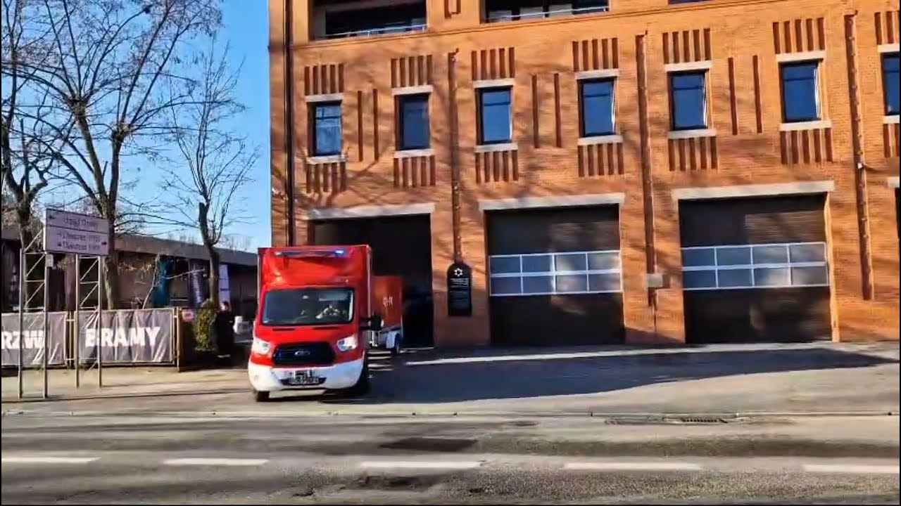 Wyjazd alarmowy zastępów SLRr Ssangyong 421[P]91 oraz SLKw Ford 421[P]81 + 421-P4 z JRG Gniezno