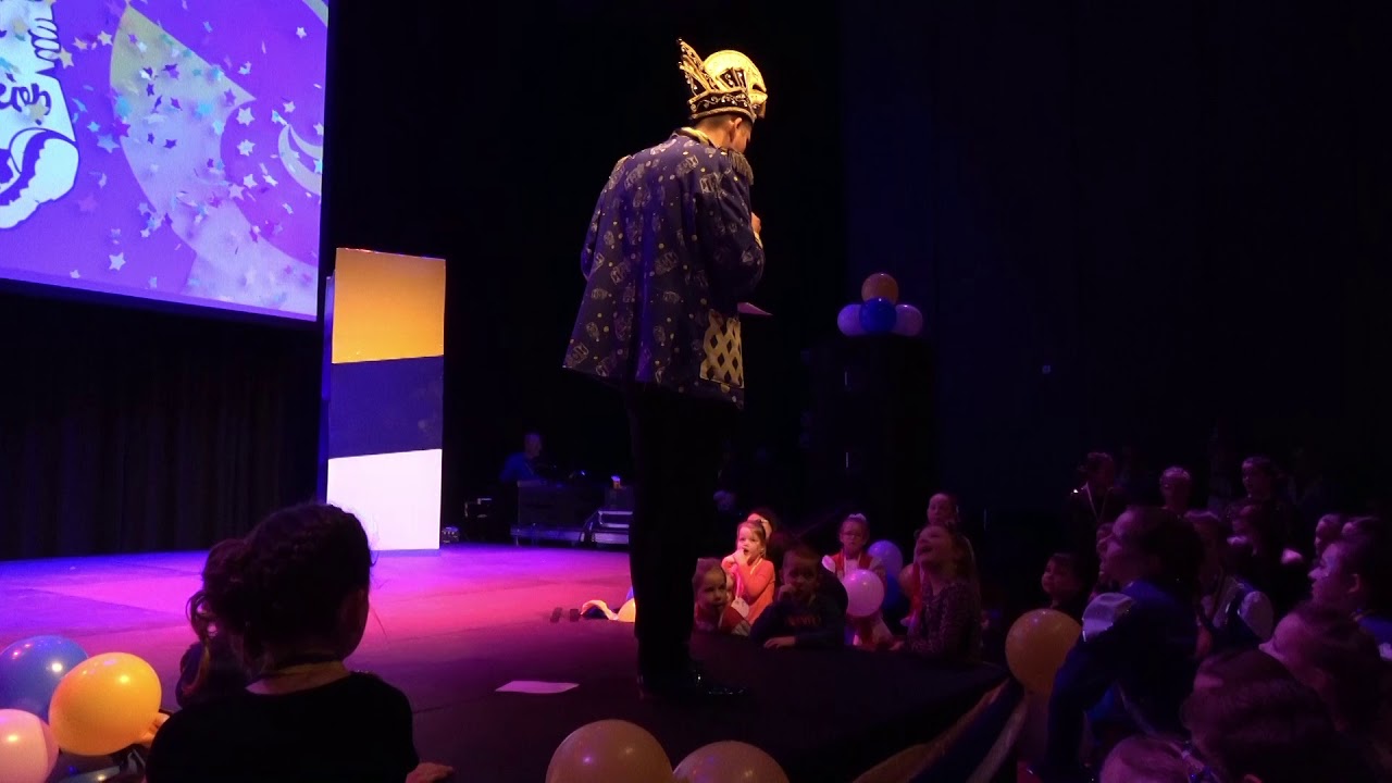 Presentatie jeugdprins bij de Blaoskoppen 12 1 2019