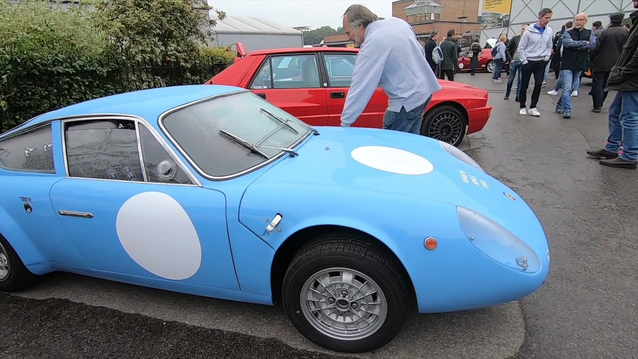 Abarth Simca 1300 Longnose на Дне итальянских автомобилей в Бруклендсе 2021