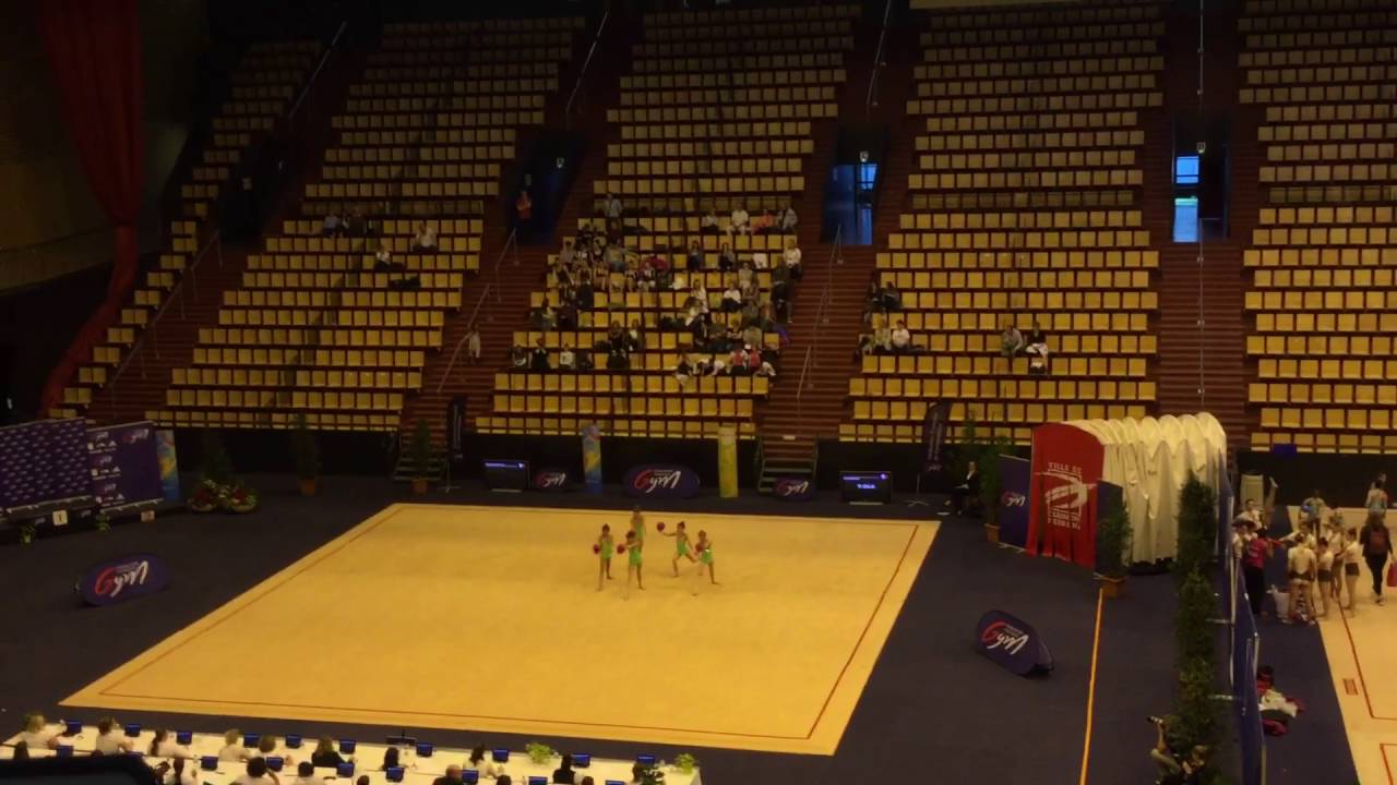 National Ensemble  10-11 ans Strasbourg GRS Championnat de France 2016 Clermont-Ferrand