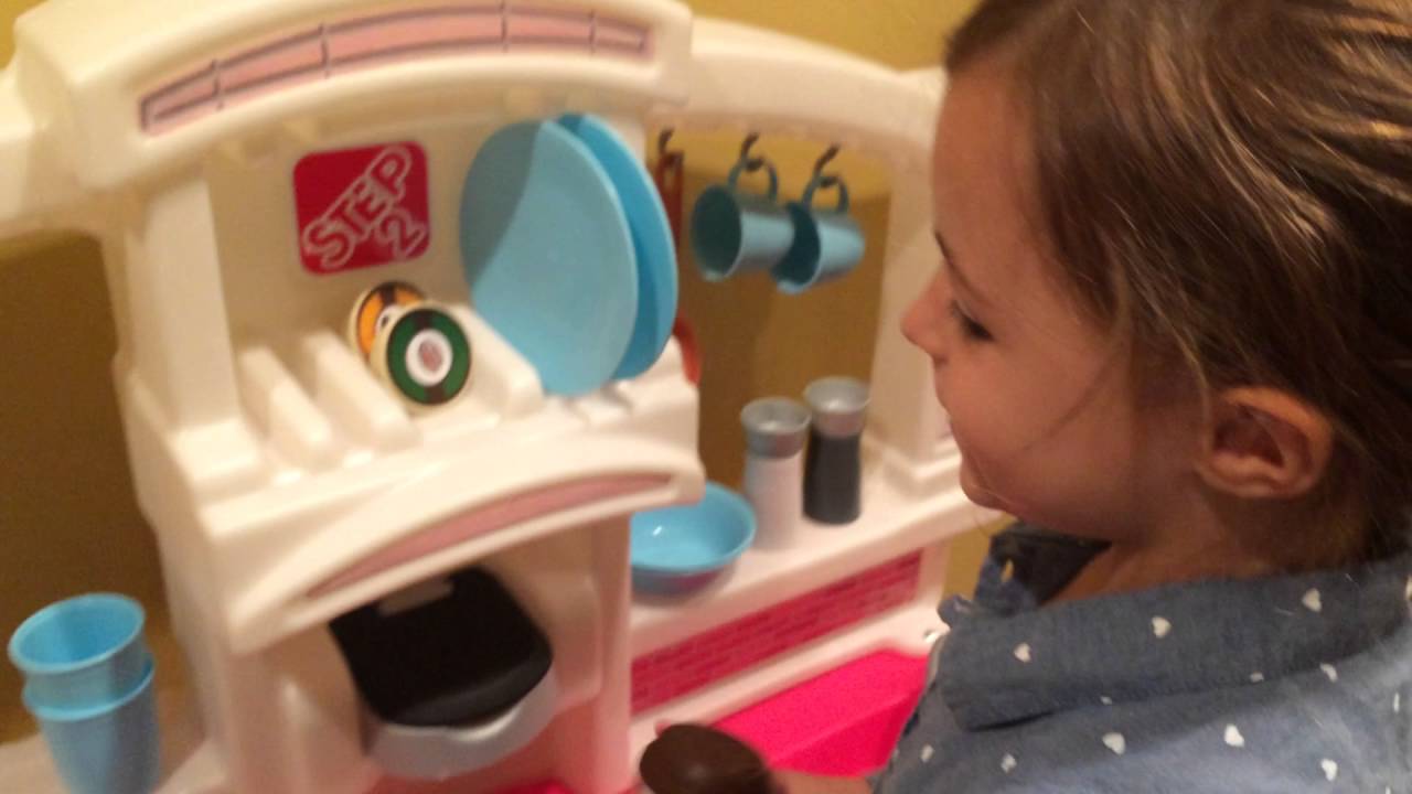 Just Like Home&trade; Fun with Friends Kitchen&trade; - Pink Parent Review