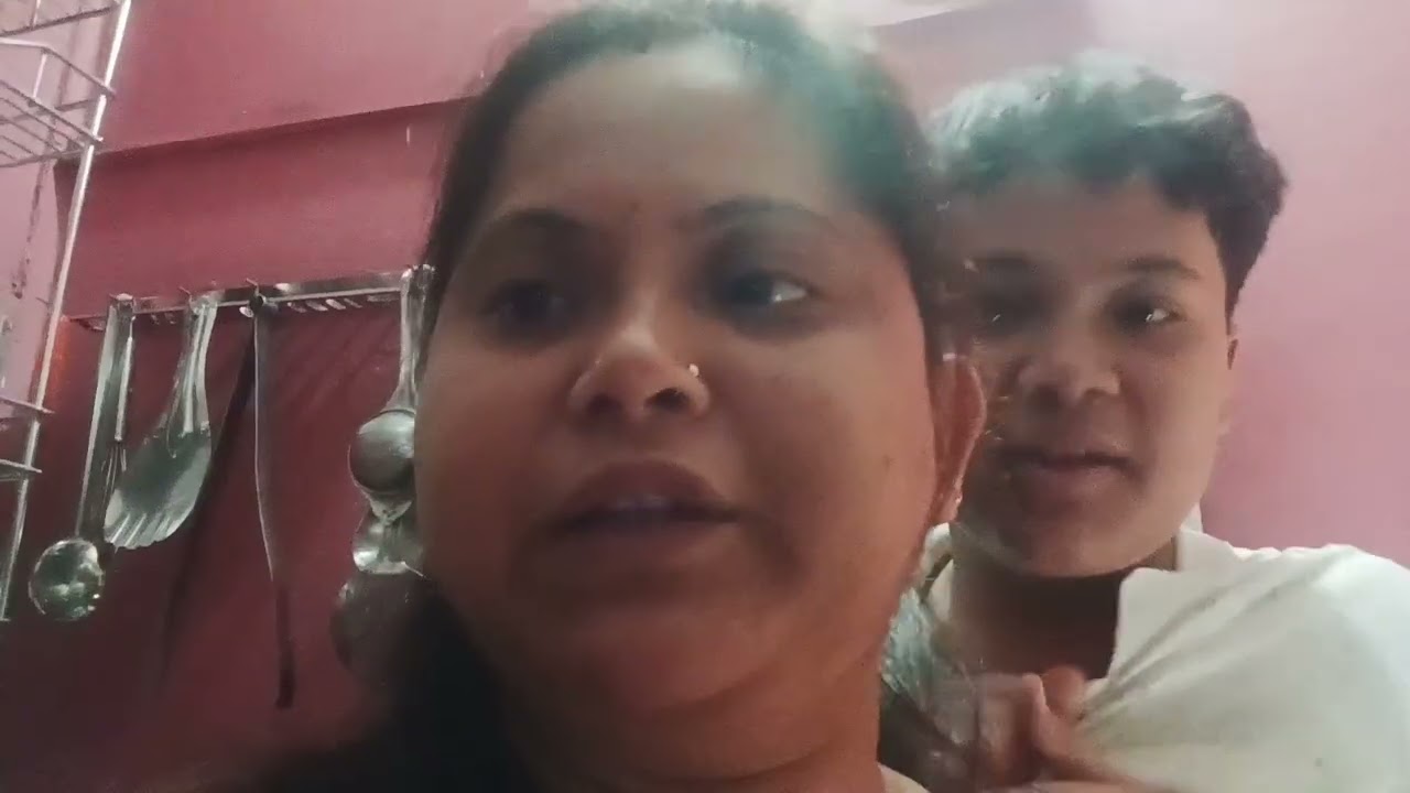 Subah ke nashte mein banaen Aalu gutke