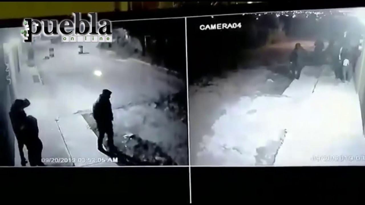 7 sujetos intentan ingresar a una casa en la colonia Granjas del Sur en Puebla