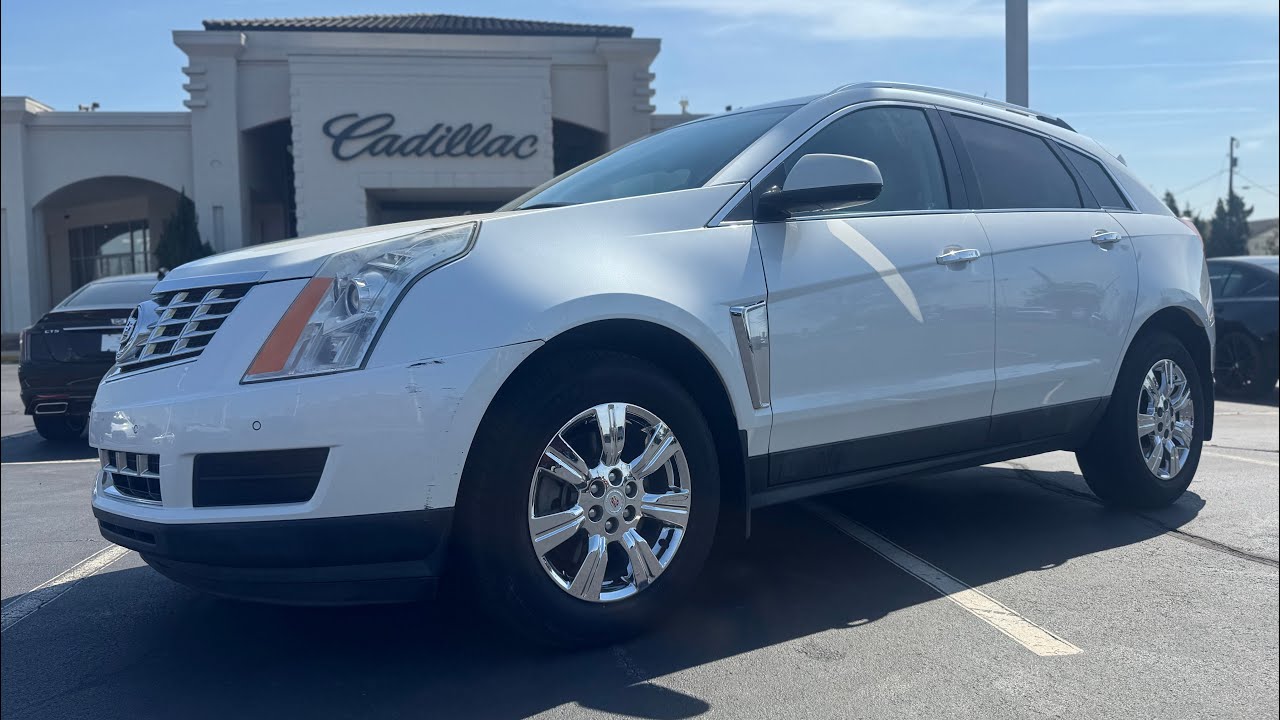 Cadillac SRX Luxury 2016 года, TGS579633