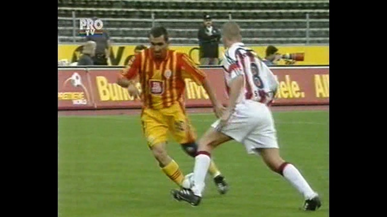 2000- Gol Hagi cu dreptul, Galatasaray-Bayern Munchen. Mircea Lucescu era antrenor