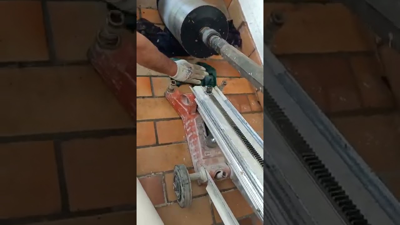 Kernbohrung Einbau in einem Winkel von 30°, mit einem Durchmesser von 152 mm und einer Länge 1m.