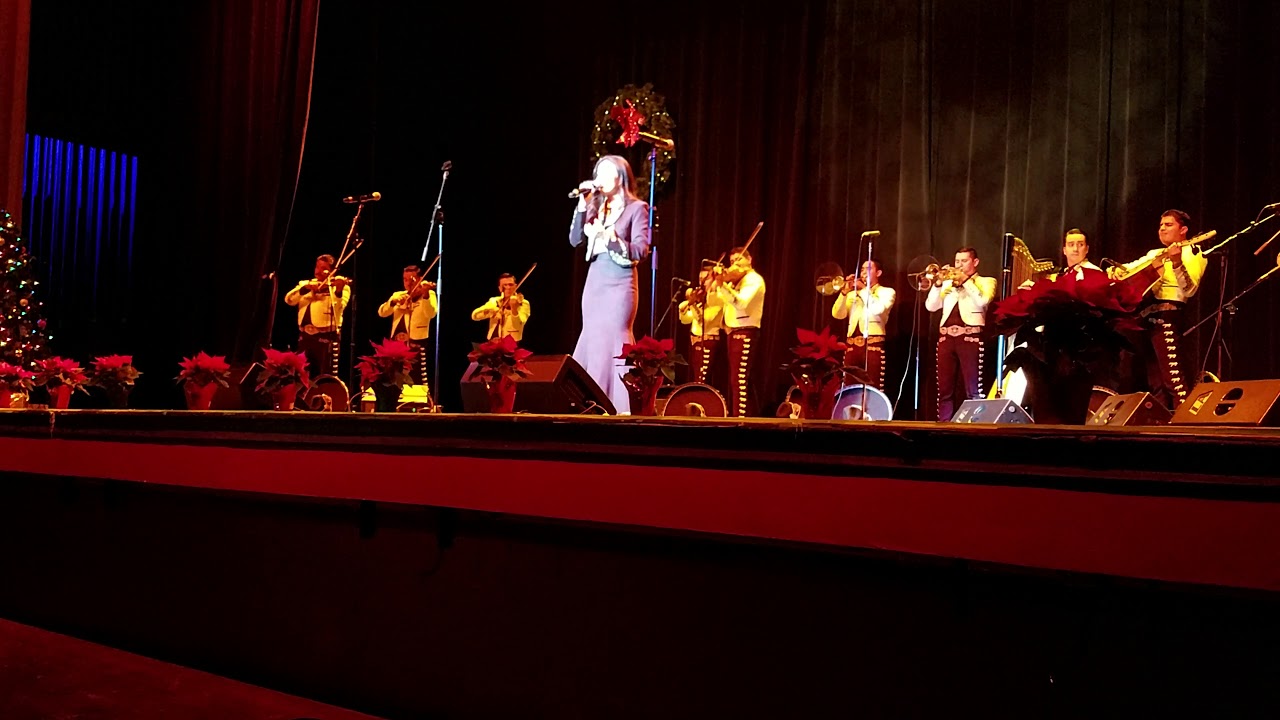 Lupita Infante ft. Mariachi Sol de Mexico 