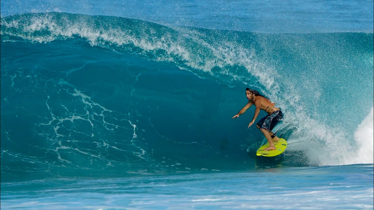 Mason Ho & Sheldon Paishon Surf SKETCHY Slab Wave