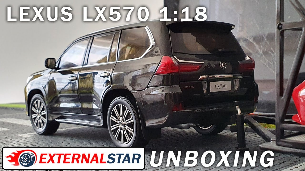 Модель Lexus LX570 в масштабе 1:18 от Kyosho | Распаковка и обзор