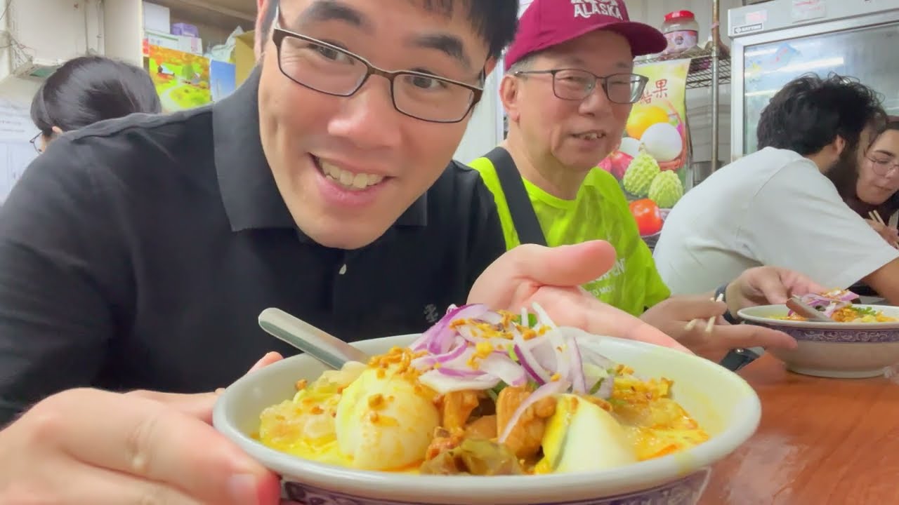 Eating in Taiwan's Little Burma : A Wei Myanmar Snacks