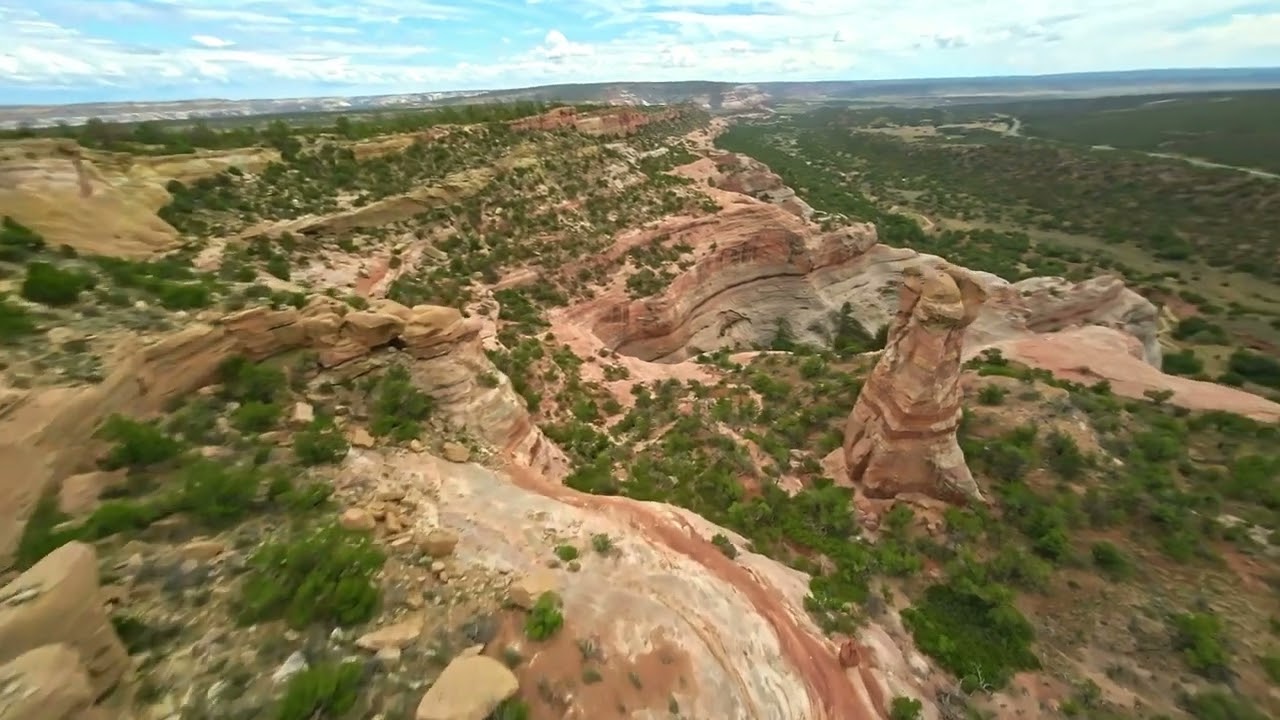 FPV drone mountain surfing in Arizona 4K