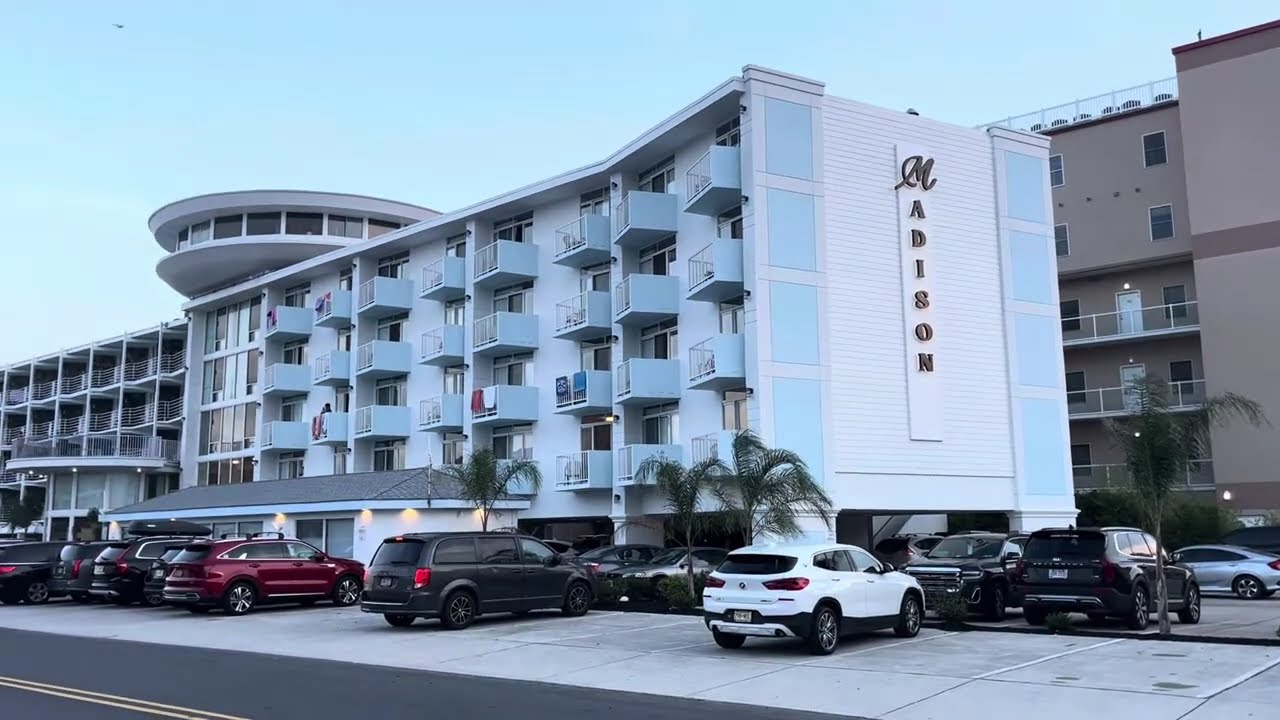 New Wildwood NJ Madison Resort Royal Tower Walkthrough! (Royal Hawaiian)