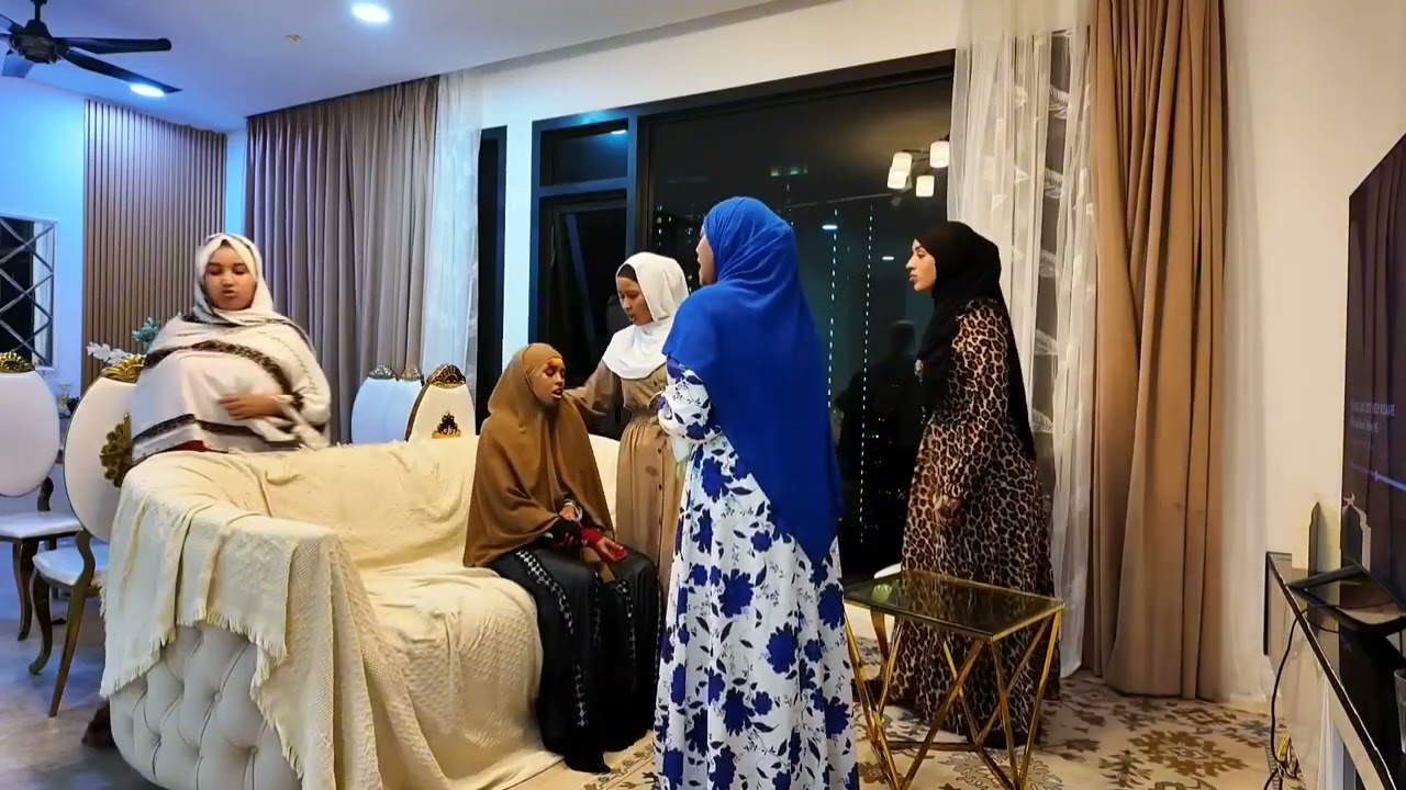 PRANK ABID UGU XUMAA OO AAN KU SAMEYAY AMIIRA IYO ASXABTA KALE IYO ADNA OO 😱😭