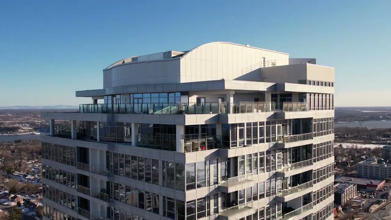 Incroyable penthouse à vendre. Complexe Altura, Québec.