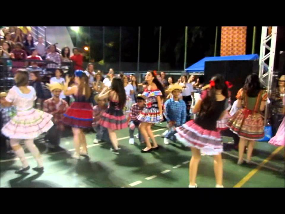 Colégio Padre Eustáquio - Festa Junina 2012 (Ensino Médio - 3º ANO)