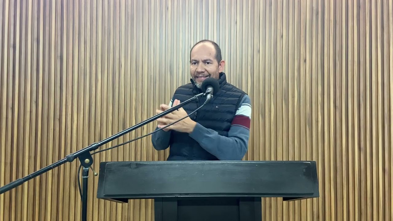 Estudio: Enfrenta las controversias - Carlos Valenzuela. 