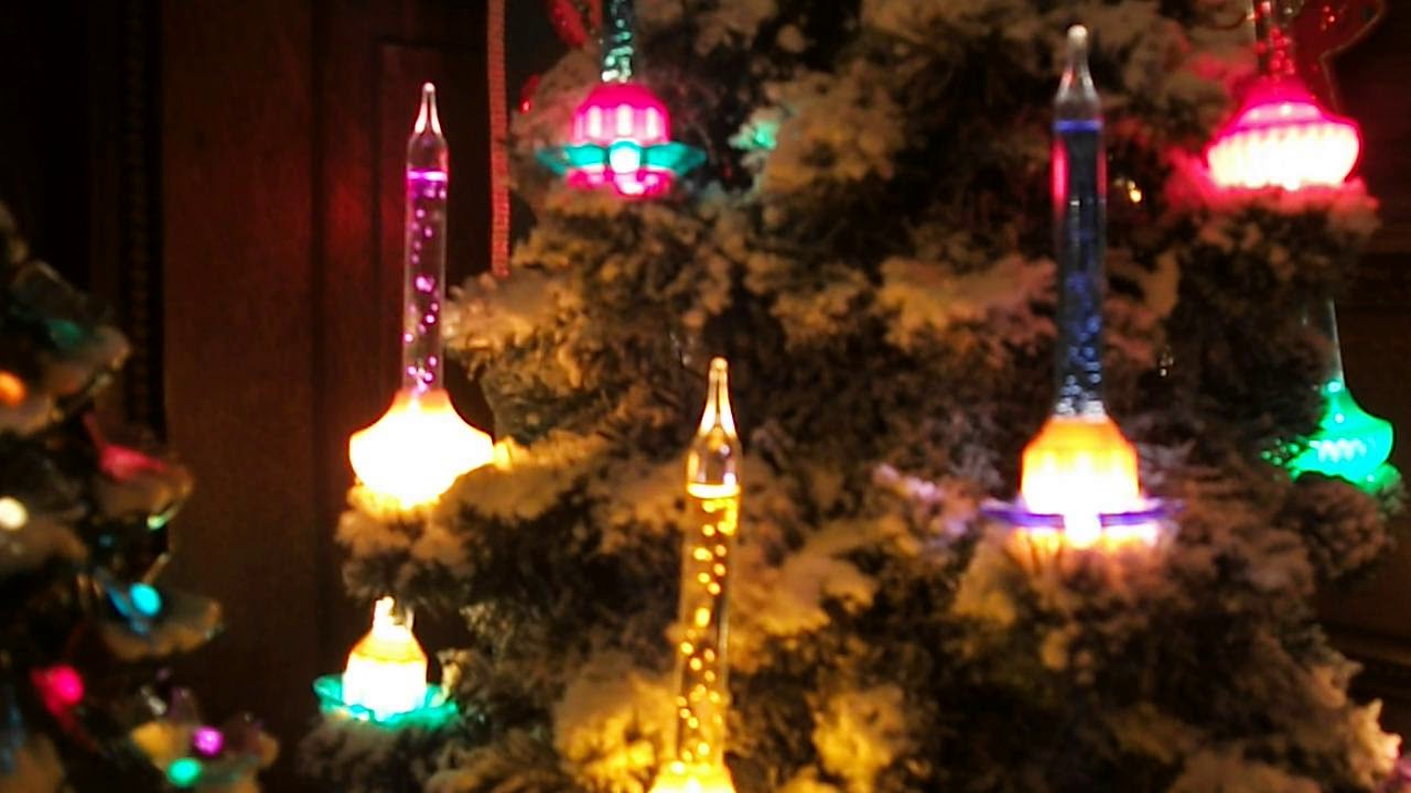 Vintage Christmas House 2017