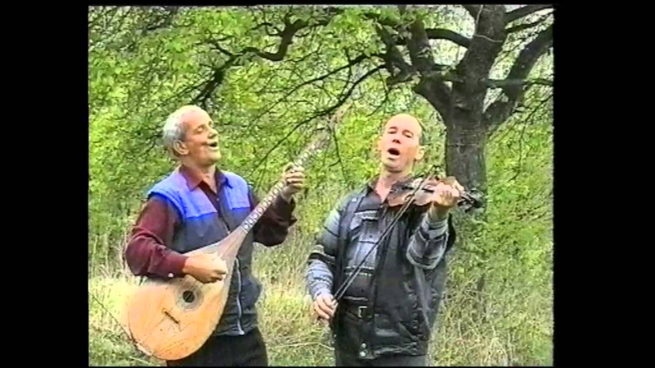 Izudin i Bekrije(Mlade zetelice)Studio Kemix(Officiall video)2002