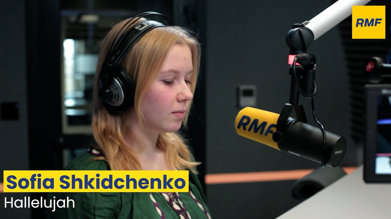 Leonard Cohen - Hallelujah (cover by Sofia Shkidchenko)