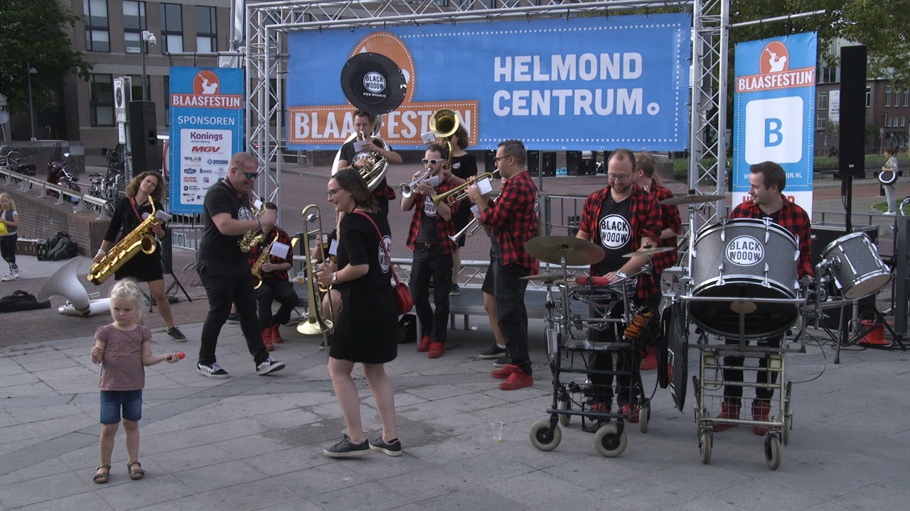 Black Wooow - Loon op Zand Blaasfestijn Centrum Helmond 24 september 2021