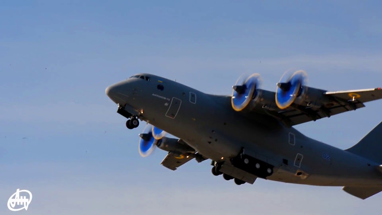 Демонстраційний політ літака АН-70/Demoflight of AN-70