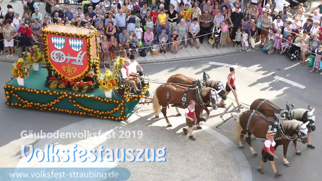 Volksfestauszug aus der Luftperspektive @ Gäubodenfest 2019
