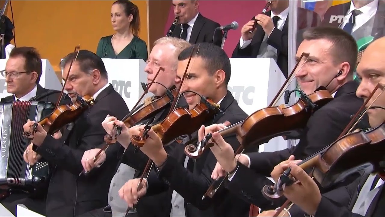 Raša Pavlović -  Raslo mi je badem drvo