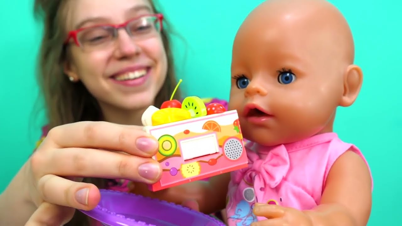 Kokataan leluruokaa Baby Born -nuken ja lelujen kanssa!