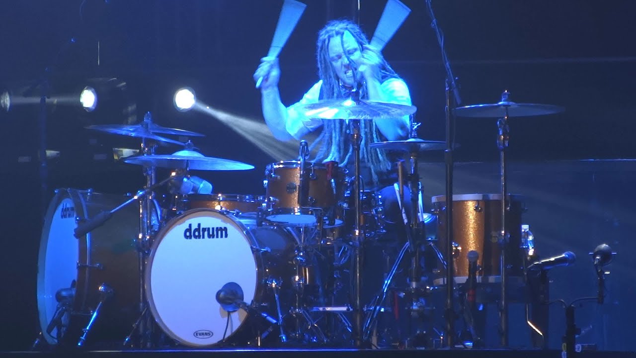 Shinedown - Diamond Eyes (Boom-Lay Boom) - Live, 2/15/2013, Memorial Coliseum, Ft. Wayne, IN.