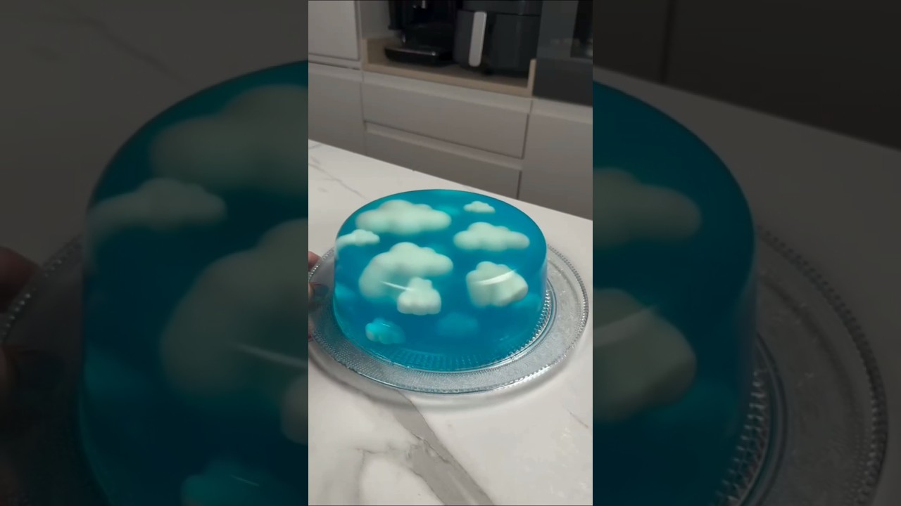Making a Cloud Jelly Cake | cloud jelly | gelatin cloud cake| blue sky jelly cake | sky jelly cake