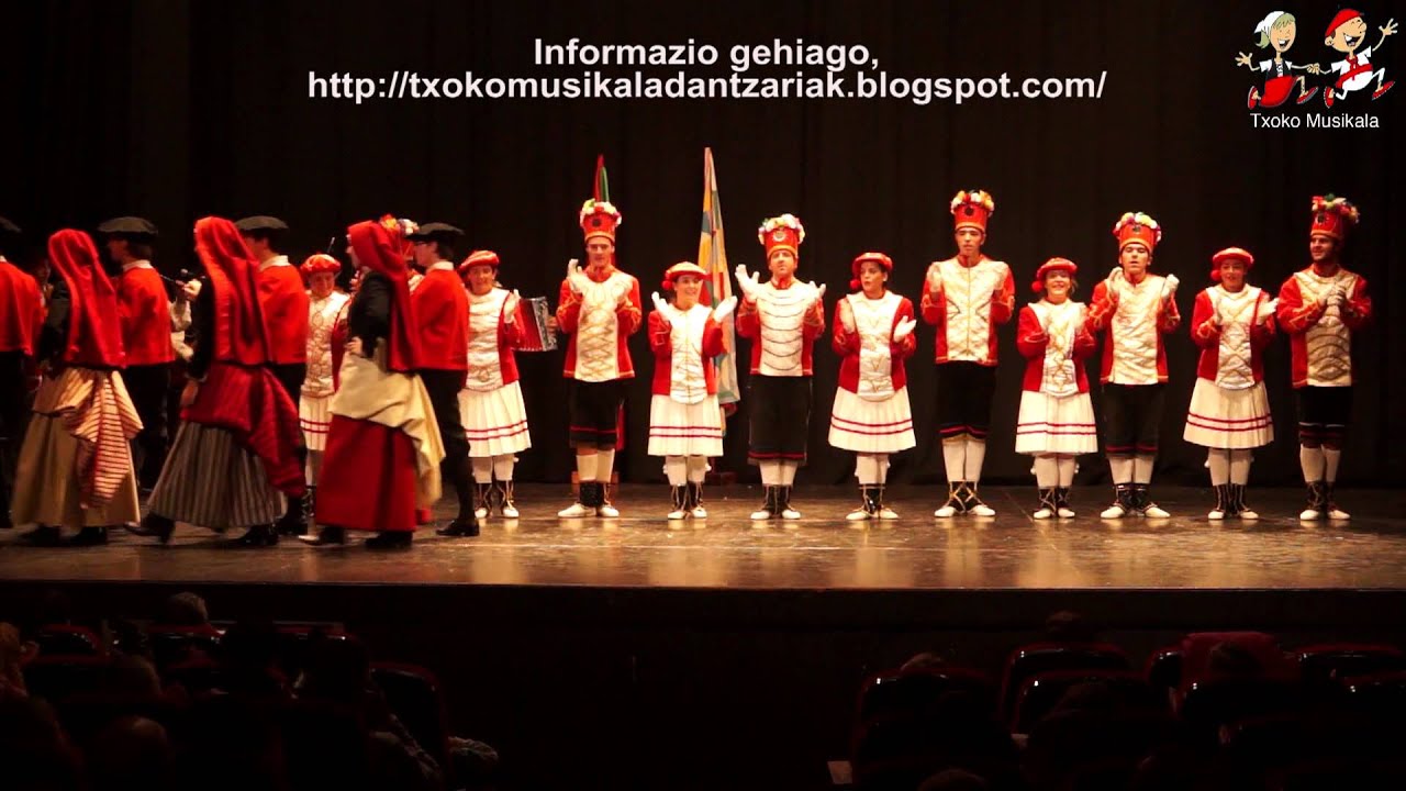 1311230602 Elai Alai Dantza eta Musika Taldea, Haritz Dantza Talderen dantza jaialdian.