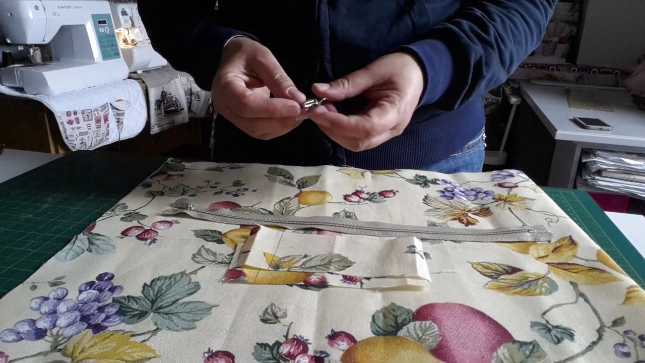 Tecnica facilissima per applicare le cerniera ad un cuscino arredamento | casa Cucito FACILISSIMO|
