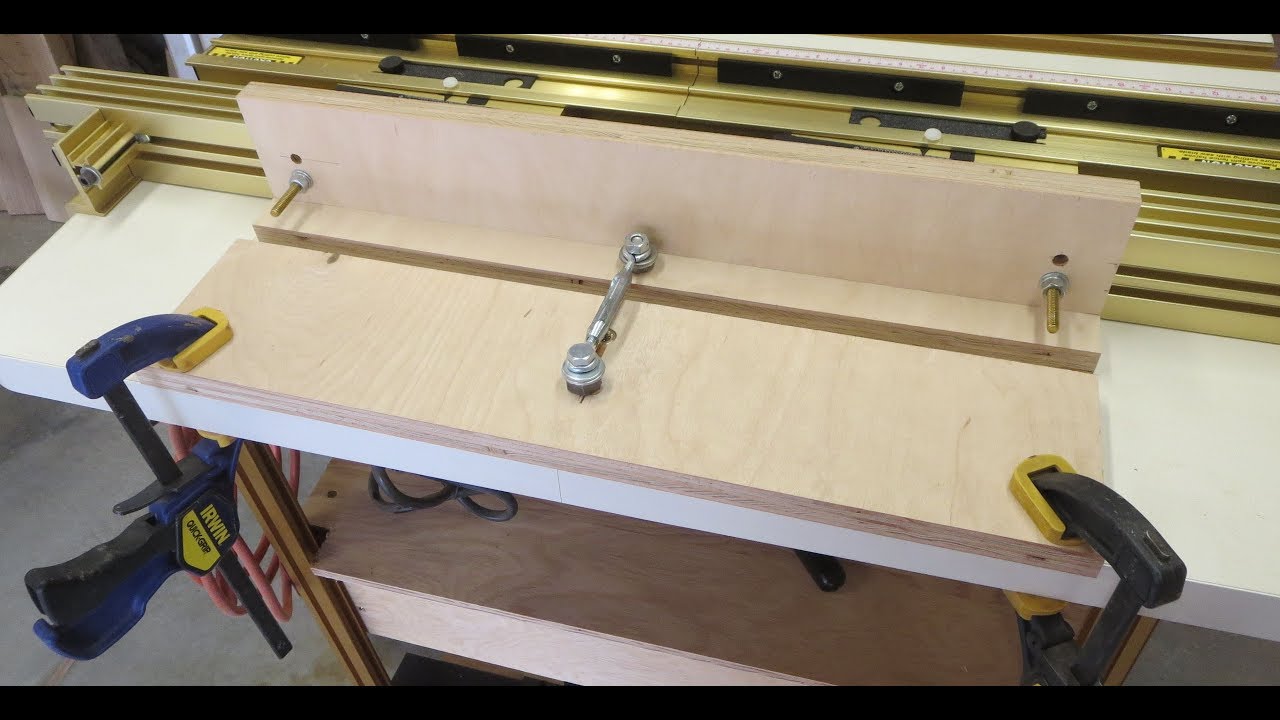 Router Table Micro Adjuster