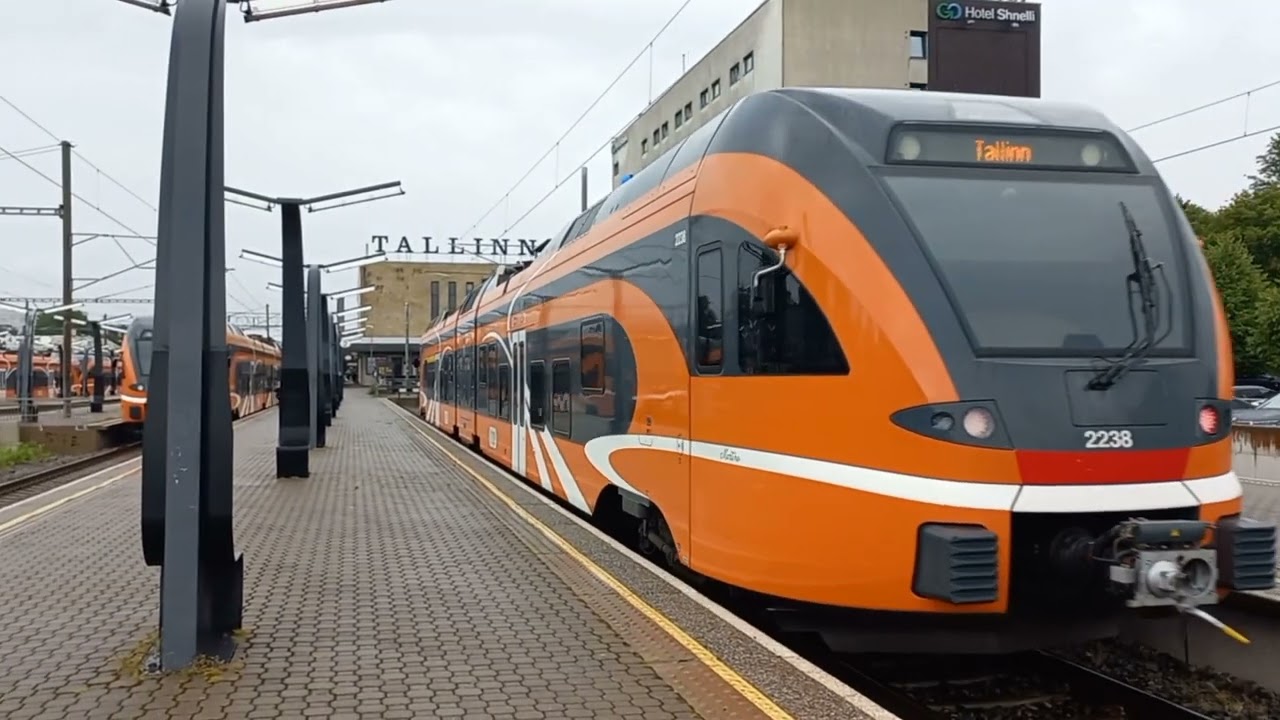 Tallinn - Estonian Railway ASi Elron Stadler FLIRT Trains at main station (06.08.2022)