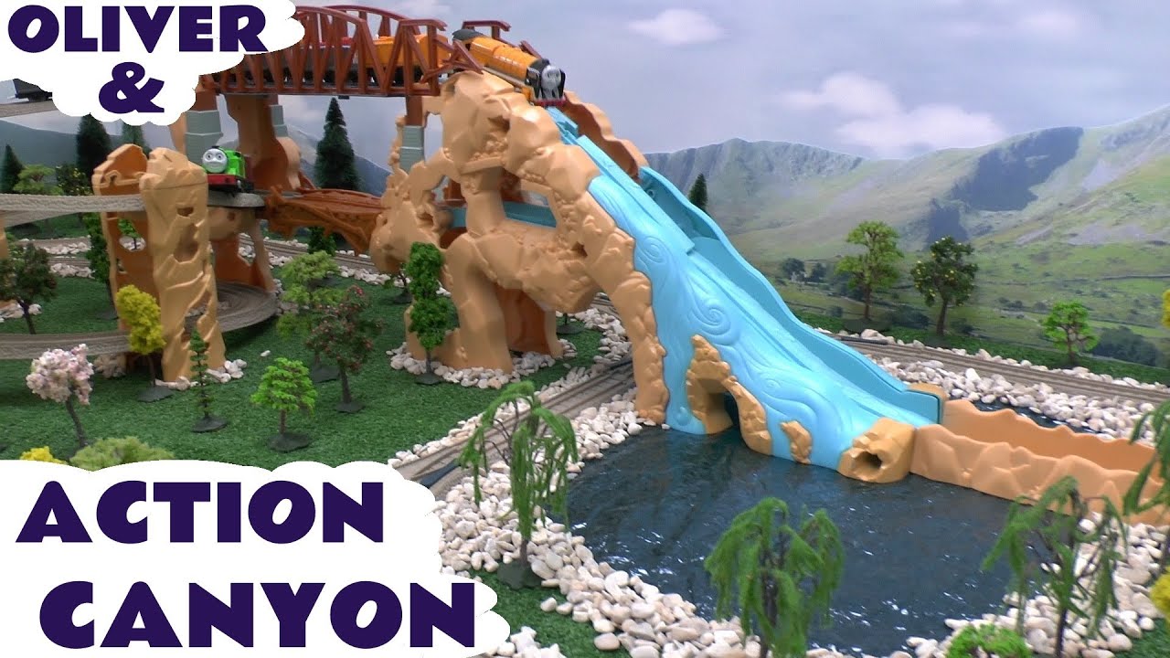 Thomas & Friends Trackmaster Action Canyon Toy Train Set