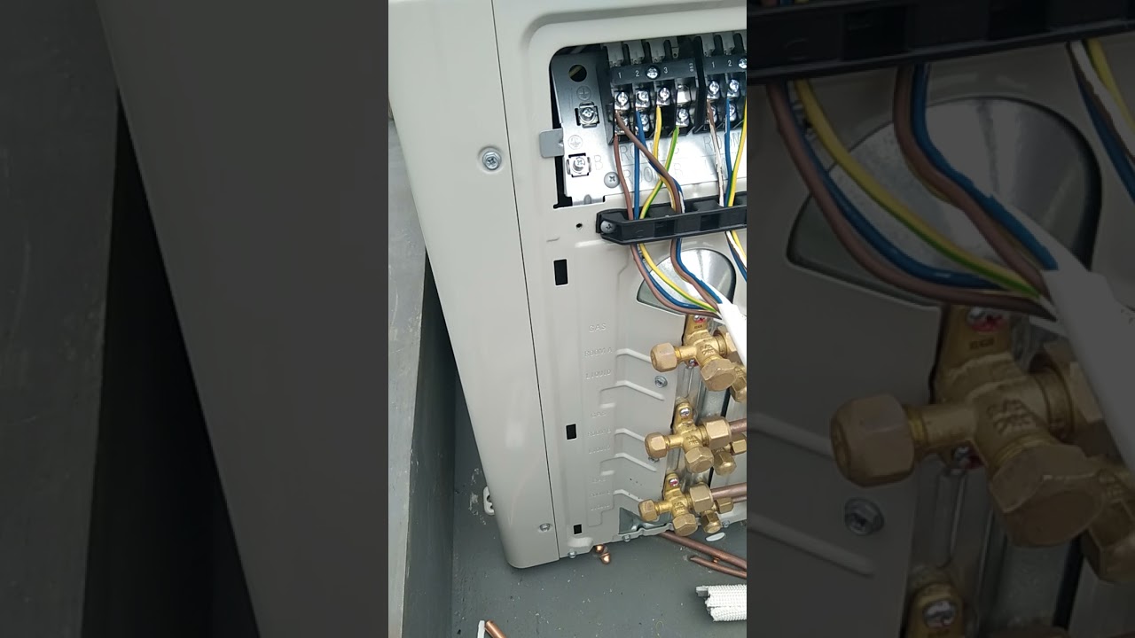 Cara pemasangan AC Daikin multi S