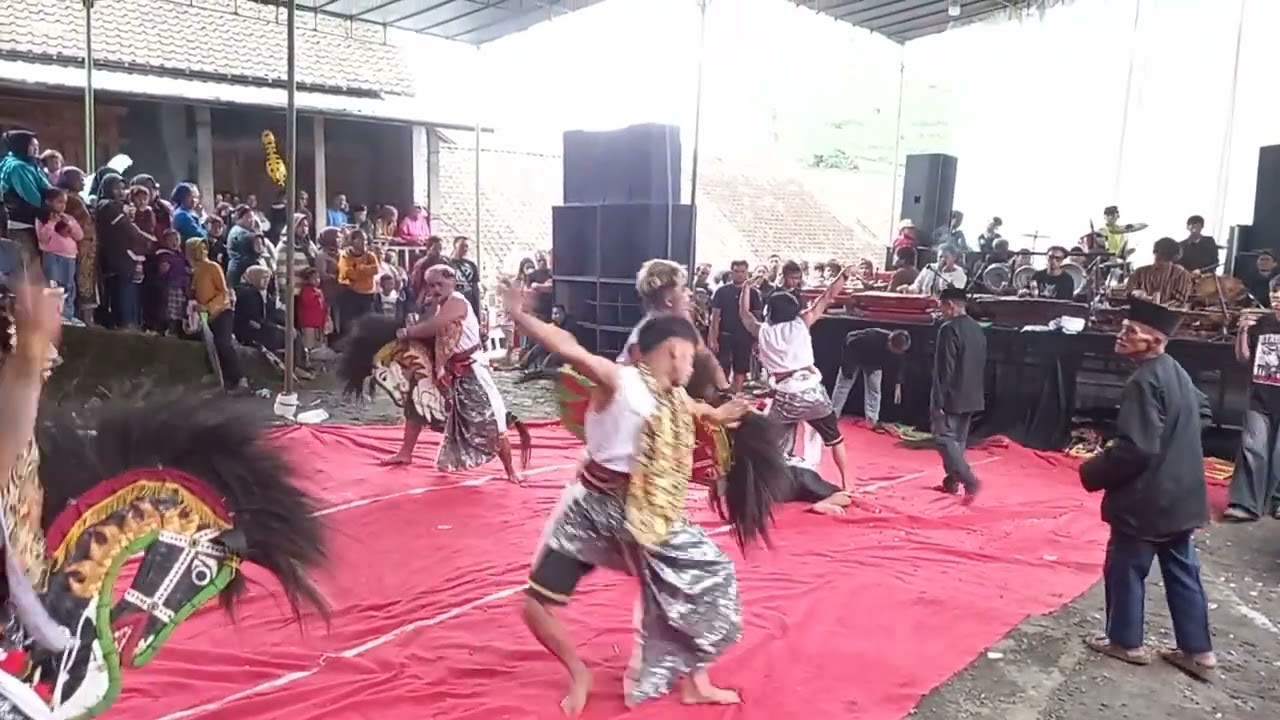 detik detik Satrio timbul jaya sedyo Laras kesurupan
