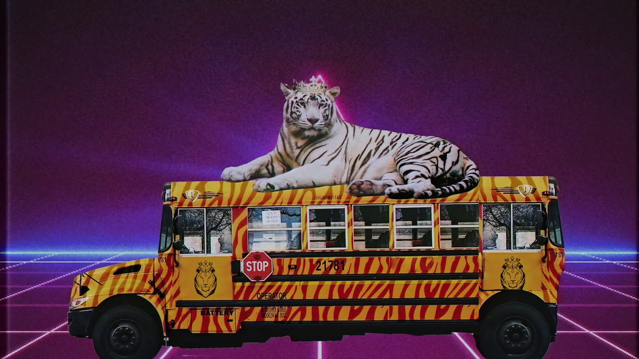 BOOMEO - The Bus (Official Lyric Video)