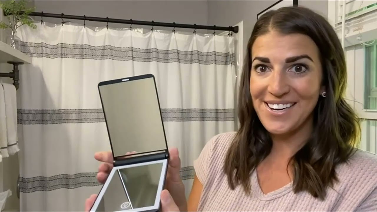 Best Travel Makeup Mirror For 2024 - Small compact and has a lighted mirror!