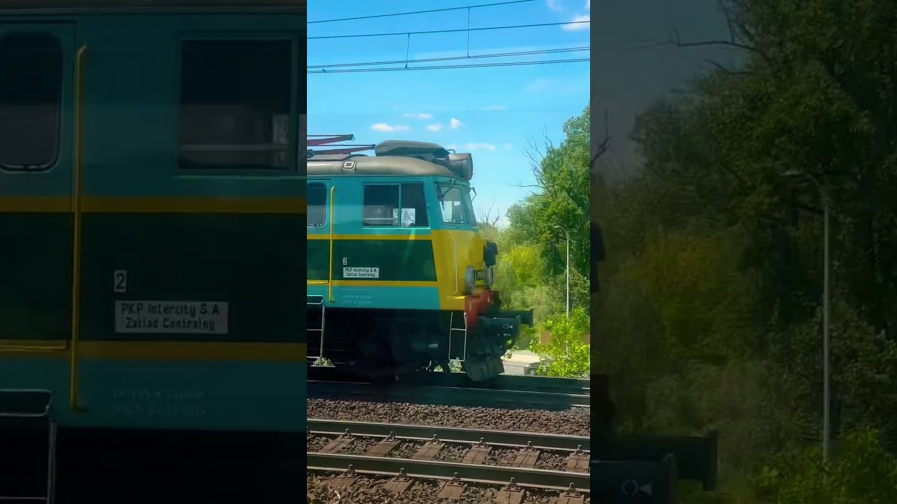 BEAUTIFUL TRAN 🇵🇱Warsaw| #poland #travel #train #shorts #railway