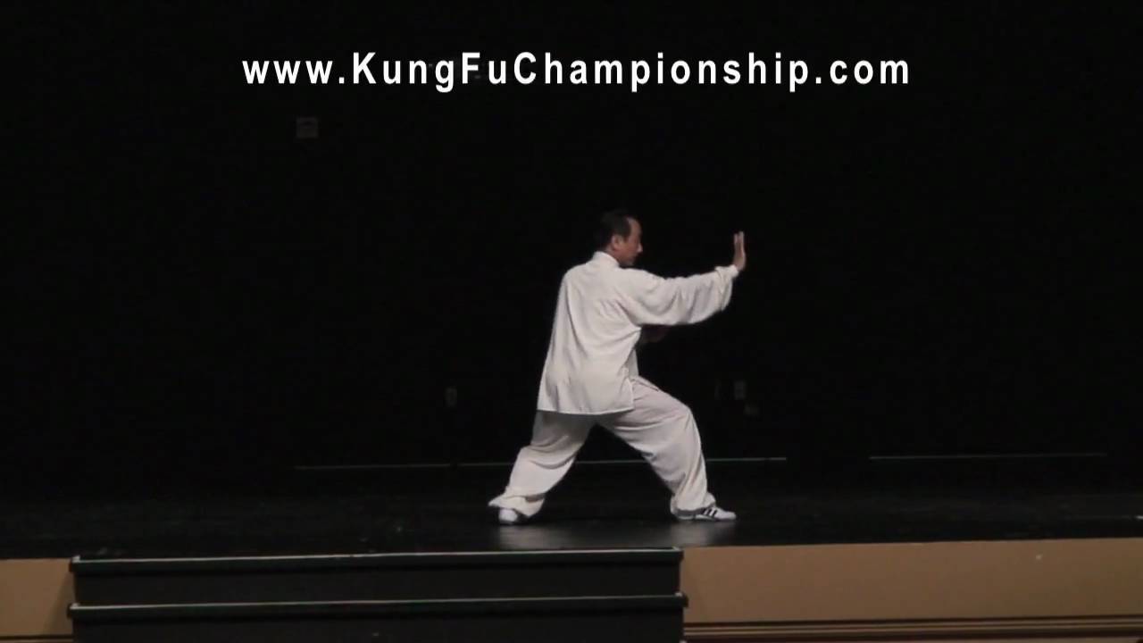 Master Liu Xiao Ling demonstrates Liuhebafa (Water Boxing)