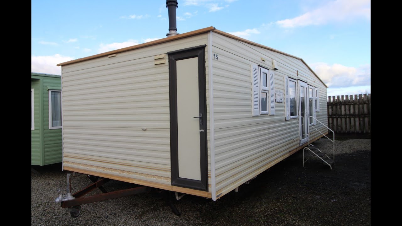 39923 Cosalt Country Super Centre Lounge 35x12 2 bed 2001