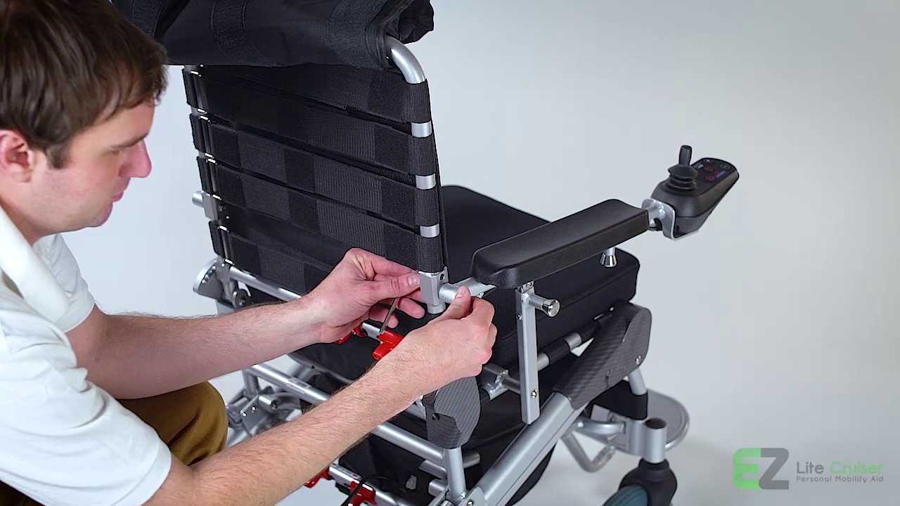 EZ DX12 GEN 27 Adjusting Armrest height and Position